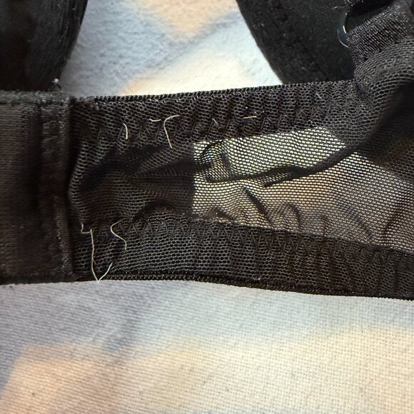 Victoria’s Secret Scandalous Faux Leather Trim Navy Lace Push-Up Bra 34C - Picture 8 of 8